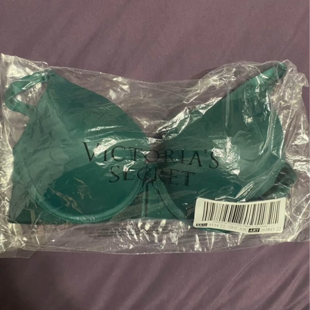 Victoria’s Secret PINK Wear Everywhere Push-Up Bra